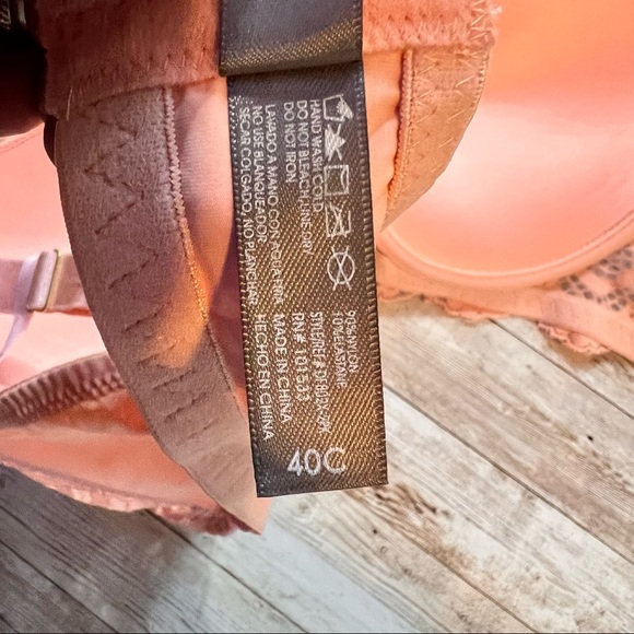 💚Daisy Fuentes 40C bra - Picture 5 of 5